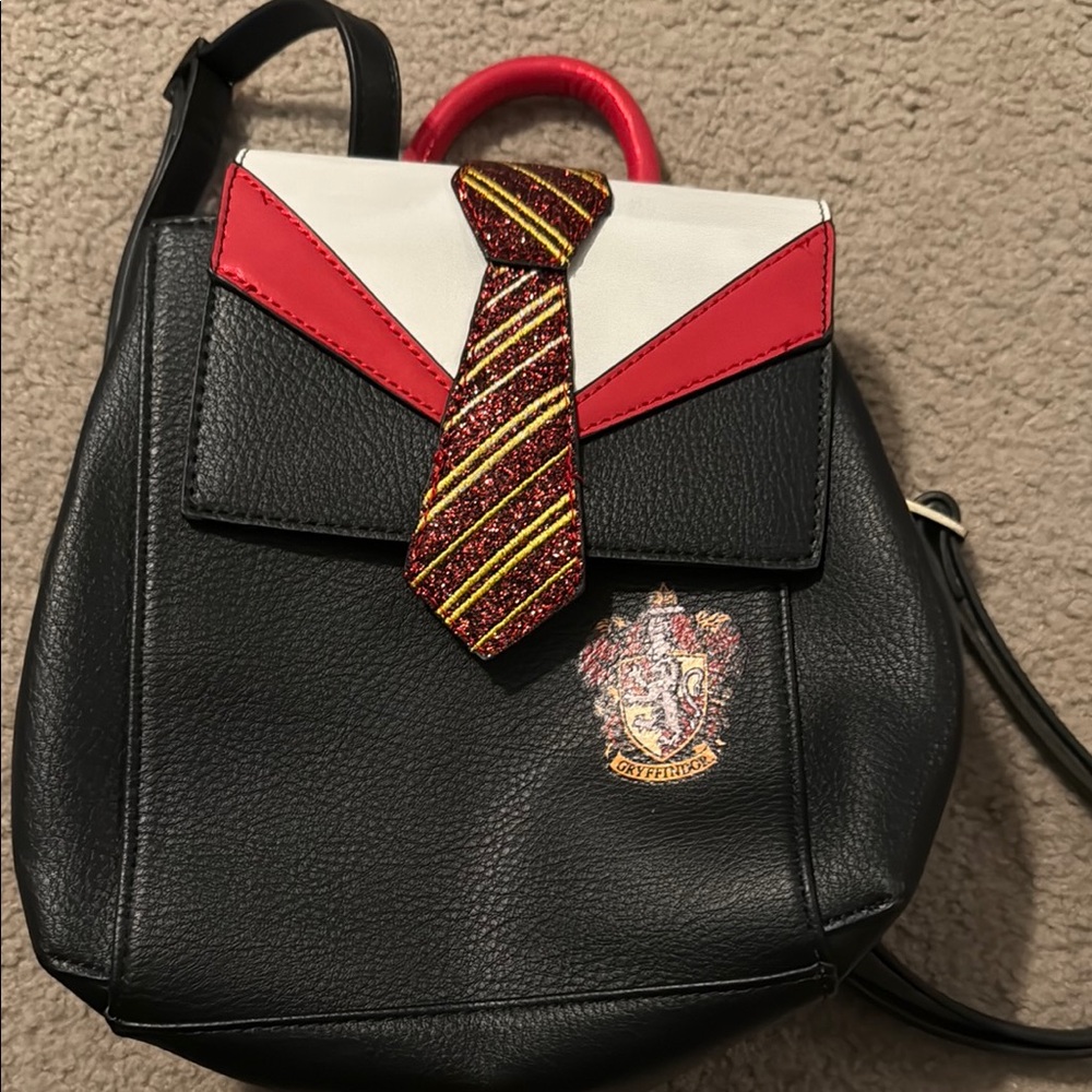 Danielle Nicole Black and Red Gryffindor Backpack